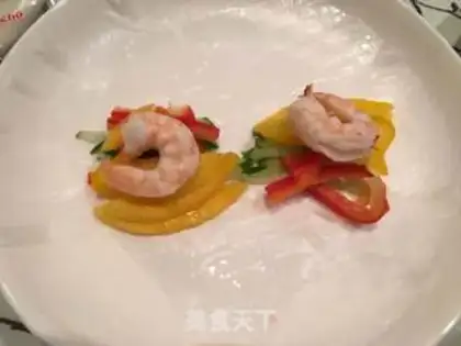 Make The cross-shrimp spring roll step 3