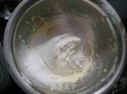 Make Christmas frosting cookies step 4