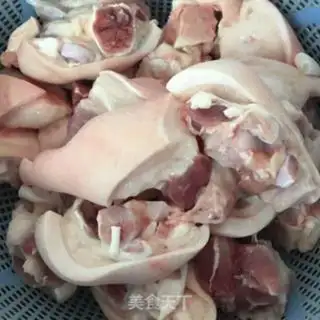 Make Red burning of pigs