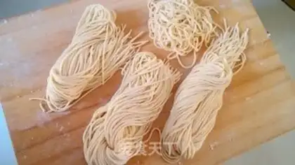 Make Spicy beef noodles step 14