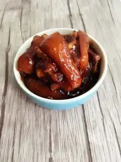 Make Red burning of pigs