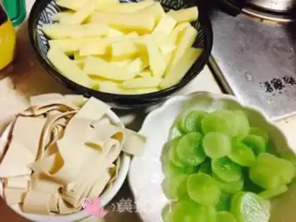 Make Spicy pot step 2