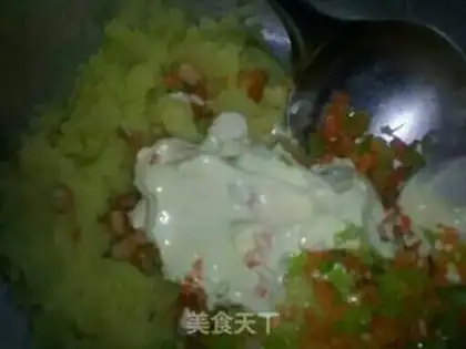 Make The salad tree step 4