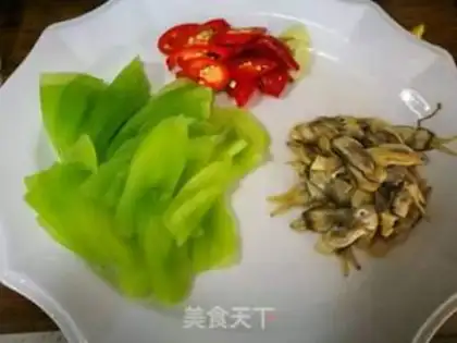 Make Cleaning up peanuts step 2
