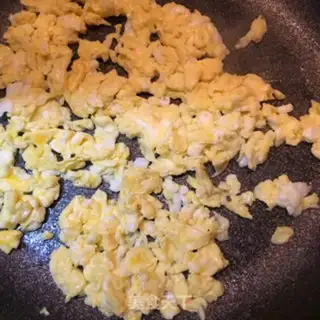 Make Egg and ham noodles step 3