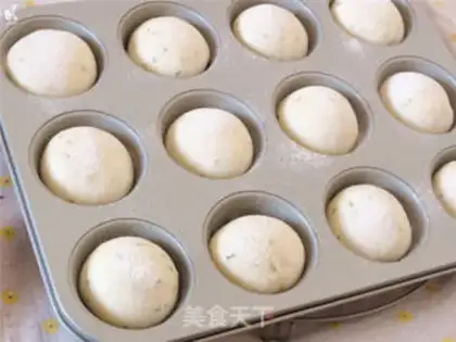 Make Minimoy potato onions step 6
