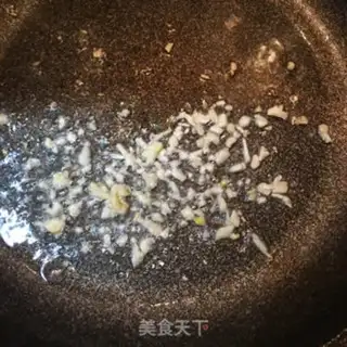 Make Egg and ham noodles step 4