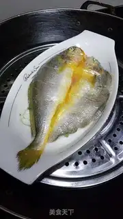 Make Fresh yellow fish step 3