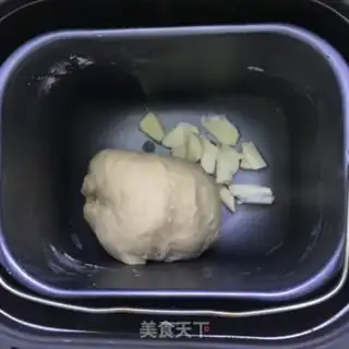 Make Cheese ham bread step 1