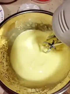 Make Chocolate cupcakes step 2
