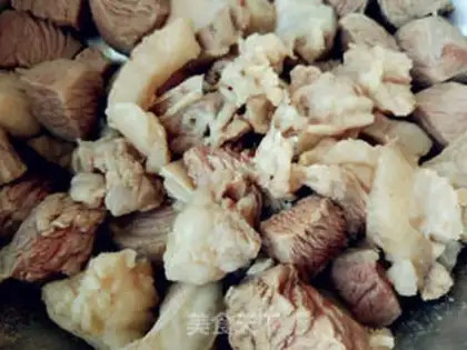 Make A white radish with oxen step 1