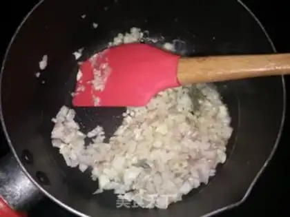 Make Black pepper chicken pizza step 9