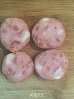 Make A simple breakfast sandwich step 2
