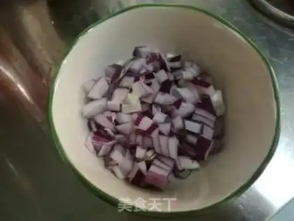 Make Garlic fan dolls step 2