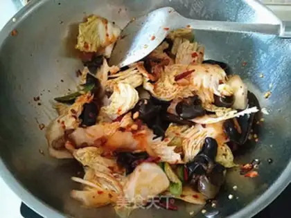 Make The cabbage is hot step 6