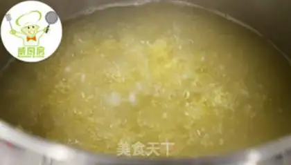 Make Porridge of the millet potatoes step 1