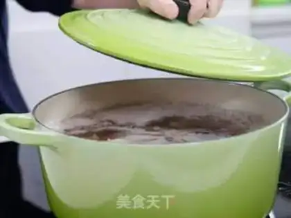 Make octopus chicken claw soup step 6
