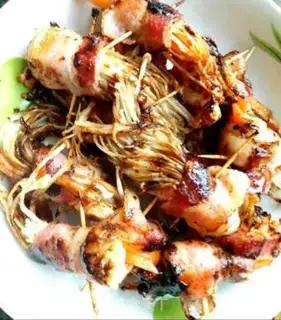 Make Bacon pins and mushrooms step 5