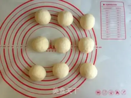 Make Low sugar cheesy balls step 4