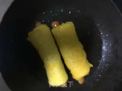Make Toast ham roll step 11