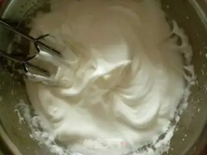 Make Chi Fung Cake step 2