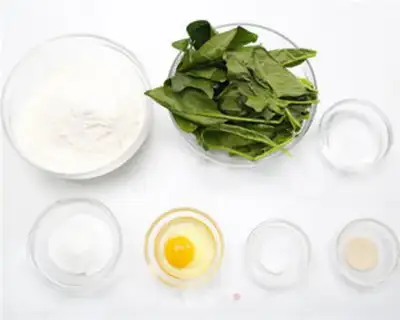 Make First key spinach toast step 0