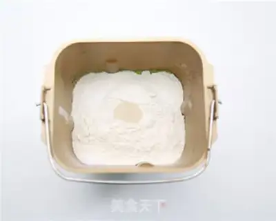Make First key spinach toast step 1