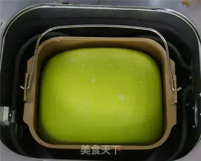 Make First key spinach toast step 3