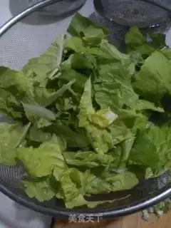 Make Shrimp-covered quickie step 1