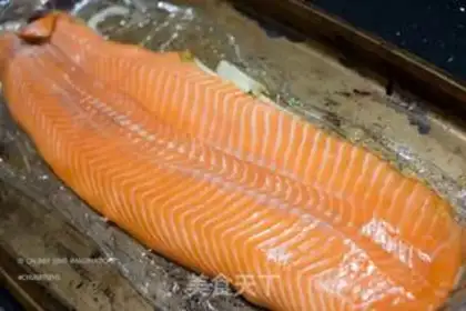 Make Salted salmon in Eastern Europe step 5