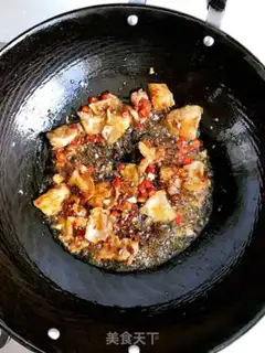 Make A dry pot of tea and mushrooms step 4