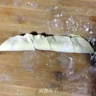 Make Beef carrots, rose buns step 12