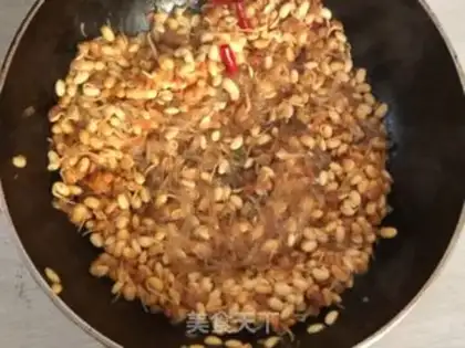 Make A soybean sprouts fan step 7