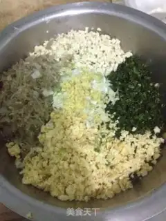 Make Piggy buns step 1