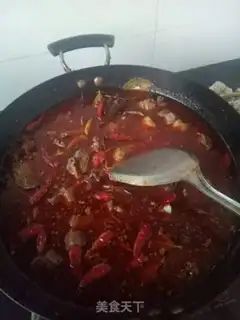 Make Spicy dog hotpot step 1