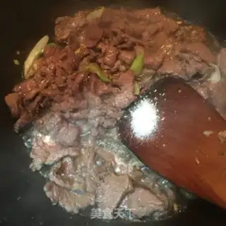 Make Beef on an onion step 4