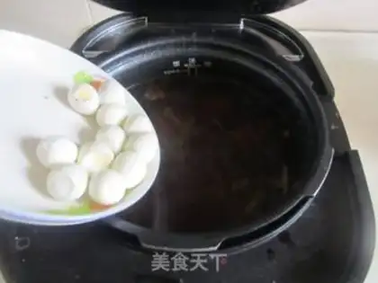 Make Tea mushrooms, quail eggs, chicken soup step 7
