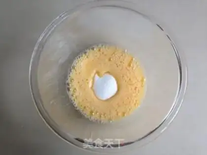 Make Bread machine sponge cake step 1