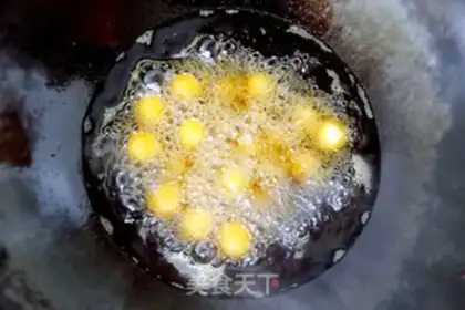 Make Fry potato balls step 3