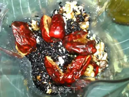 Make walnuts, red date step 3