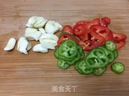 Make Celery peanuts with black wood step 4