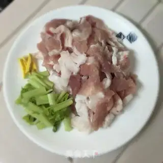 Make Sour sauce step 0