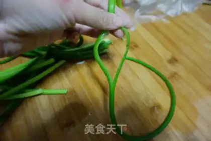 Make ♪ The cold hand tore ♪ step 4