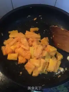 Make Pumpkin step 1