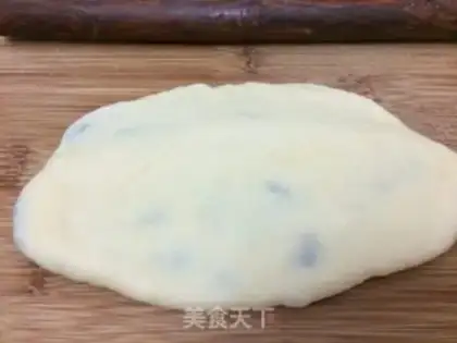 Make caterpillar potato bread step 9