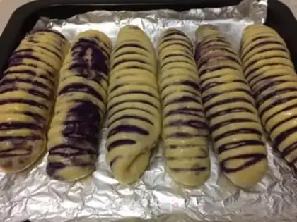 Make caterpillar potato bread step 12
