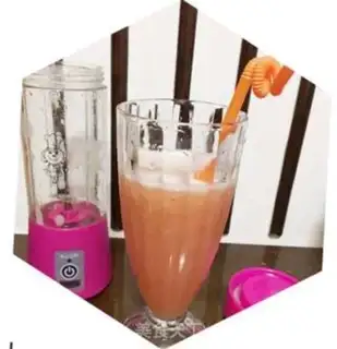 Make Strawberry apple juice step 3