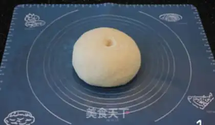 Make Bread sushi roll step 0