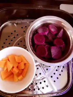 Make Coconut pumpkin chips step 0