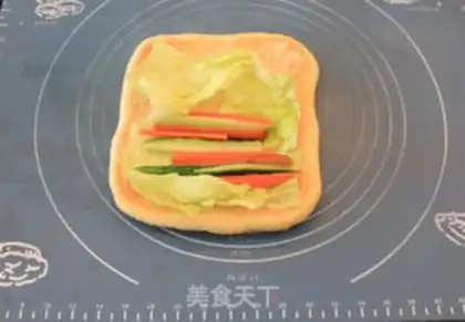 Make Bread sushi roll step 5